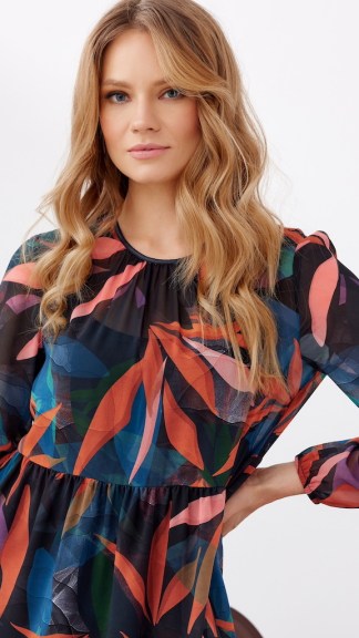 HS 202-5-22 dress 